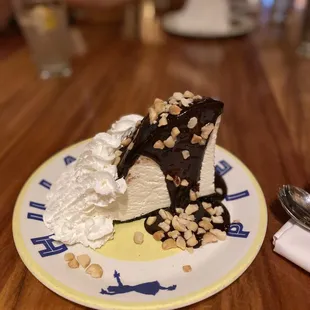 Hula pie ($14)