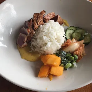 Seared Ahi Bowl*