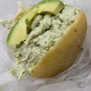 Reina Pepiada Arepa