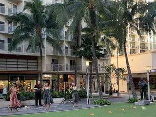 Waikiki Beach Walk