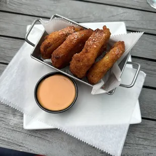 Fried green tomatoes