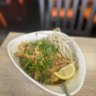Duke&apos;s Pad Thai