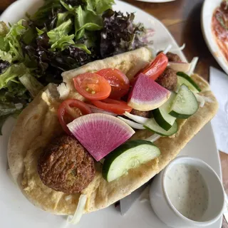 Falafel Naan Sandwich