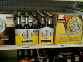 Gus' Liquor Store