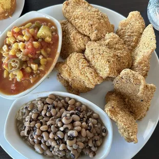 Fried Chicken Lunch Black-Eyed Peas Cornbread Muffins Corn and Okra.  Fabulous!! The fish was fried to perfection.