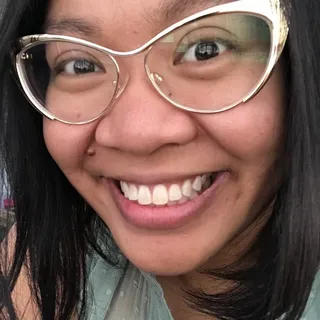 Stephanie U.