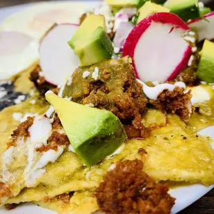 Green chilaquiles