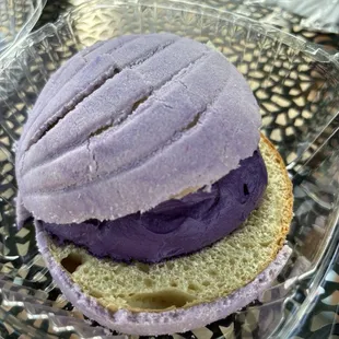 Une Concha Sandwich