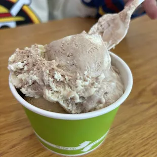 2 Scoop