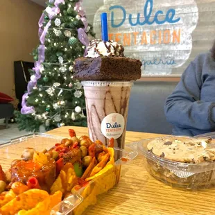 Pepino loco, brownie milkshake and cookie sandwich