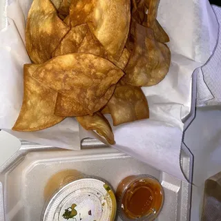 Queso & Chips