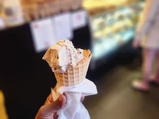 Vaccaro's Italian Pastry Shop