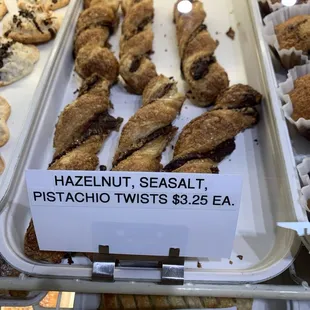HAZELNUT SEA-SALT-PISTACHIO TWISTS FAN FAVORITE