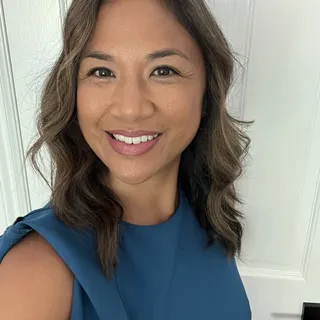 Nina D.