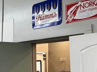 Al's Quality Market