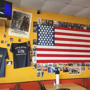 This amazing taco place supports our military!  Yay!