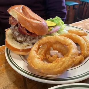 Dumont Burger (extra: bacon &amp; cheddar cheese) side of onion rings
