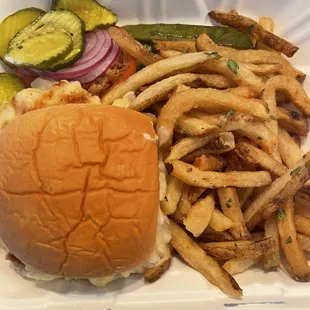 Dumac &amp; Cheese Burger to go