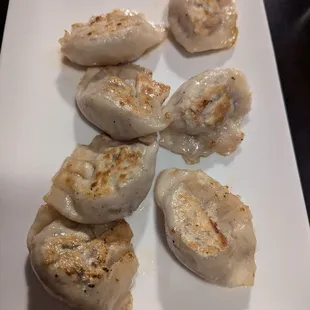 Waygu &amp; black truffle dumplings (pan fried)