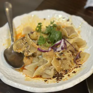 Spicy Pork Wonton with Peanut Sauce