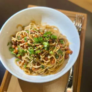 ramen and noodles, food