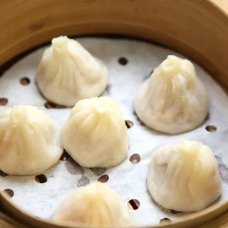 Shanghai Soup Dumpling ()