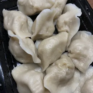 Pork Dumpling with Napa Cabbage ()