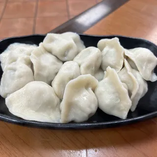 Chicken Dumpling with Spinach ()