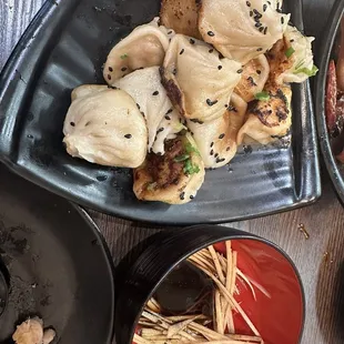 This is the mini fried dumplings totaled 12 pcs. It is indeed one bite size.