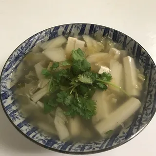 Tofu QQ Noodle Soup with Pickled Cabbage
