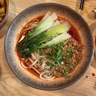 Chili Oil Pork Noodle Soup