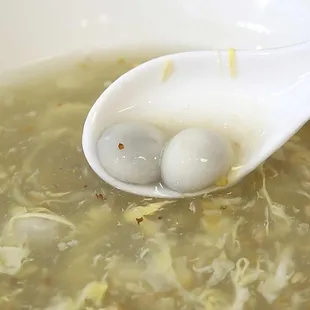 Sweet Rice Dumpling . 酒酿汤圆。