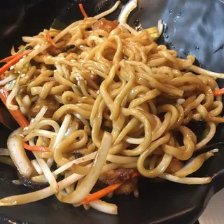 9. Chicken Chow Mein