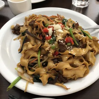 14. Beef Knife Cut Noodle