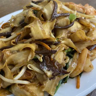 15. Shrimp Knife Cut Noodle