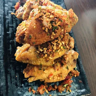 3. Canton Style Chicken Wings