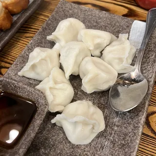 Gong Bao Chicken Dumpling(8)