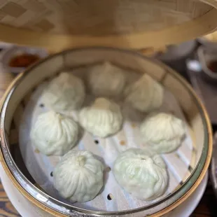 Shrimp and luffa bao
