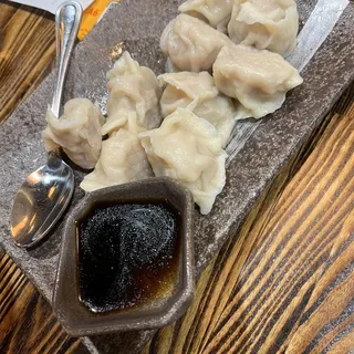 Napa Cabbage with Pork Dumplings