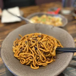 Dan Dan Sesame Paste Dry Noodles - @rayz