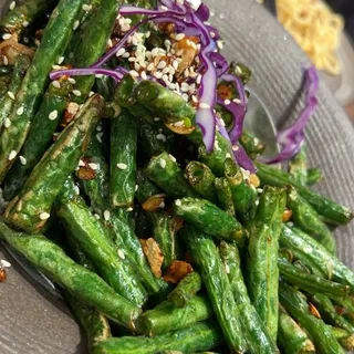 String Beans Sauted with Garlic Sauce