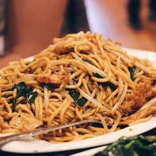 Taiwan noodles with chicken