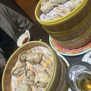 Leek and Pork Dumpling Boiled