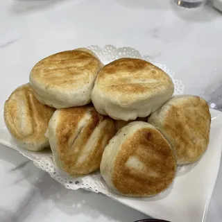 B03. Pork Cabbage Bun (8)