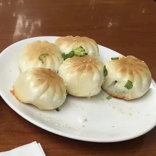B4. Vegetable Bao