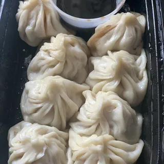 B1. Pork Xiao Long Bao