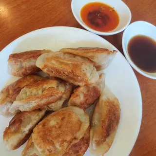 D1. Pork and Vegetable Pot Stickers