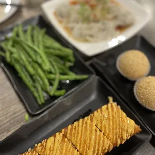 E4. Wonton with Chilli Sauce, A2. Garlic Green Beans, C8. Sesame Balls, C7. Shrimp Toast