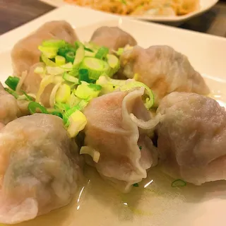 B4. Fresh Shrimp and Celery Dumplings