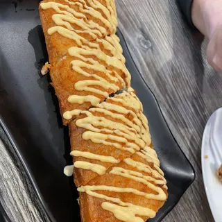C7. Shrimp Toast